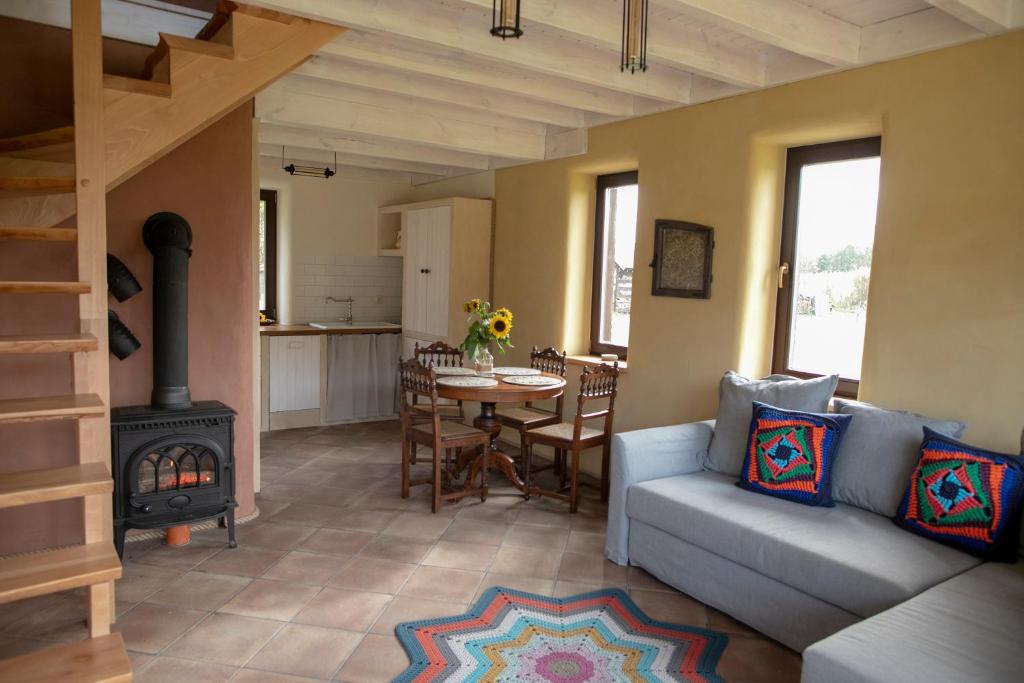 Słomiany Domek 2, czyli budowa domu w&nbsp;8 dni